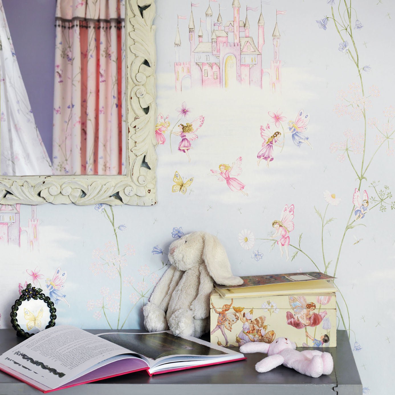 Fairy Castle Wallpaper - Pink - Sanderson - DLIT214046 - Morris Wallpaper