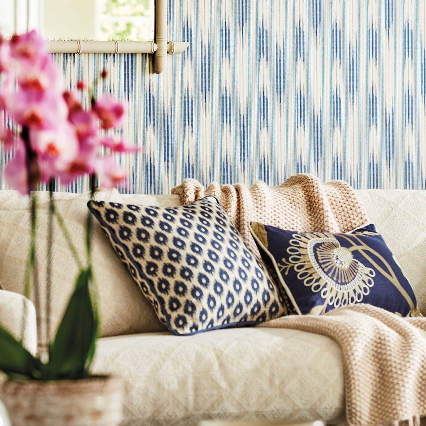 Ishi Wallpaper - Emerald - Sanderson - DCPW216779 - Morris Wallpaper