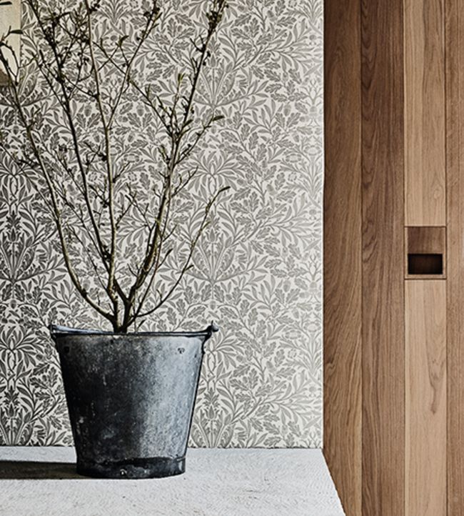 Pure Acorn Wallpaper - Ecru/Pewter - 216042 - Morris & Co