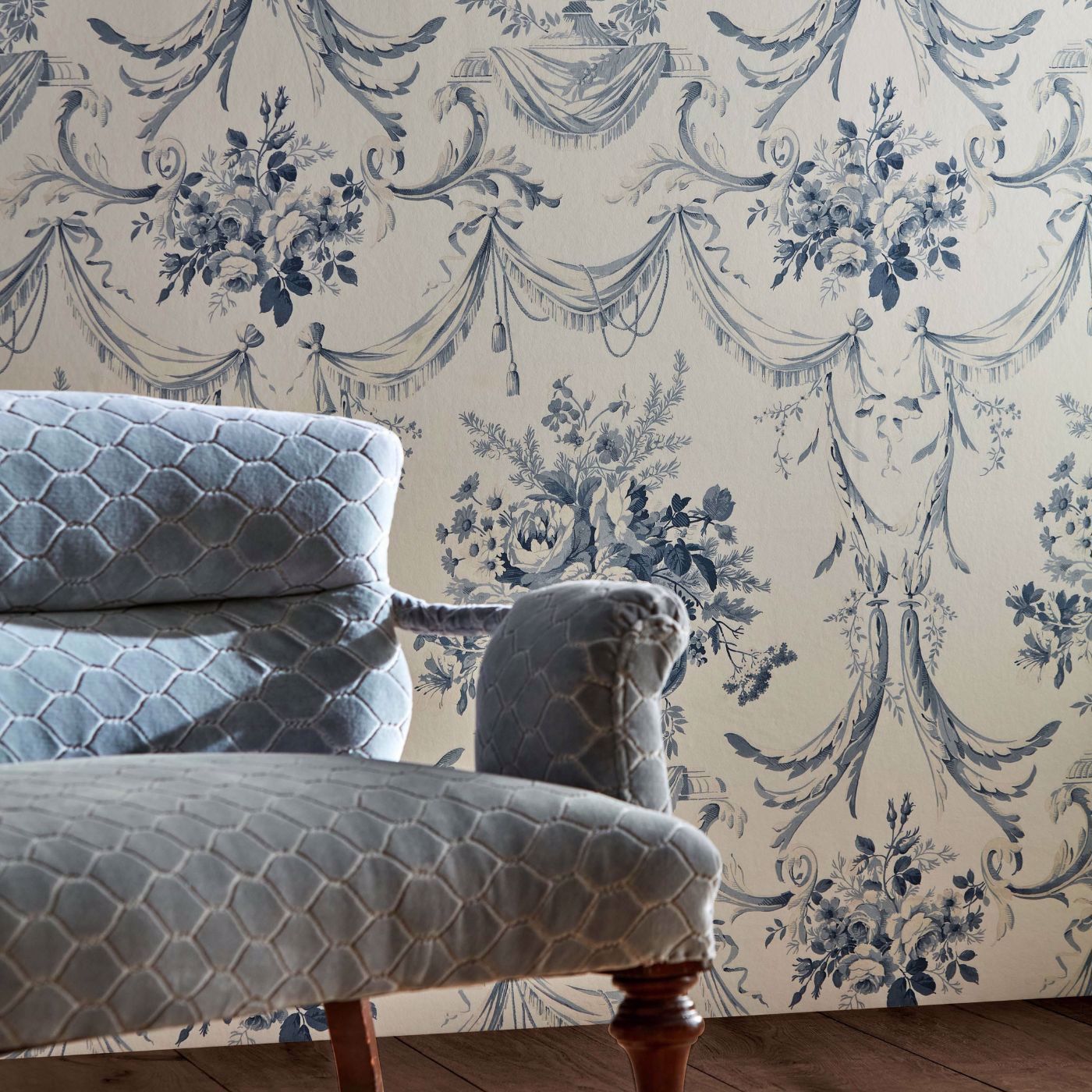 Andromeda's Cup Wallpaper - Putty - Sanderson - DGDW217317 - Morris Wallpaper
