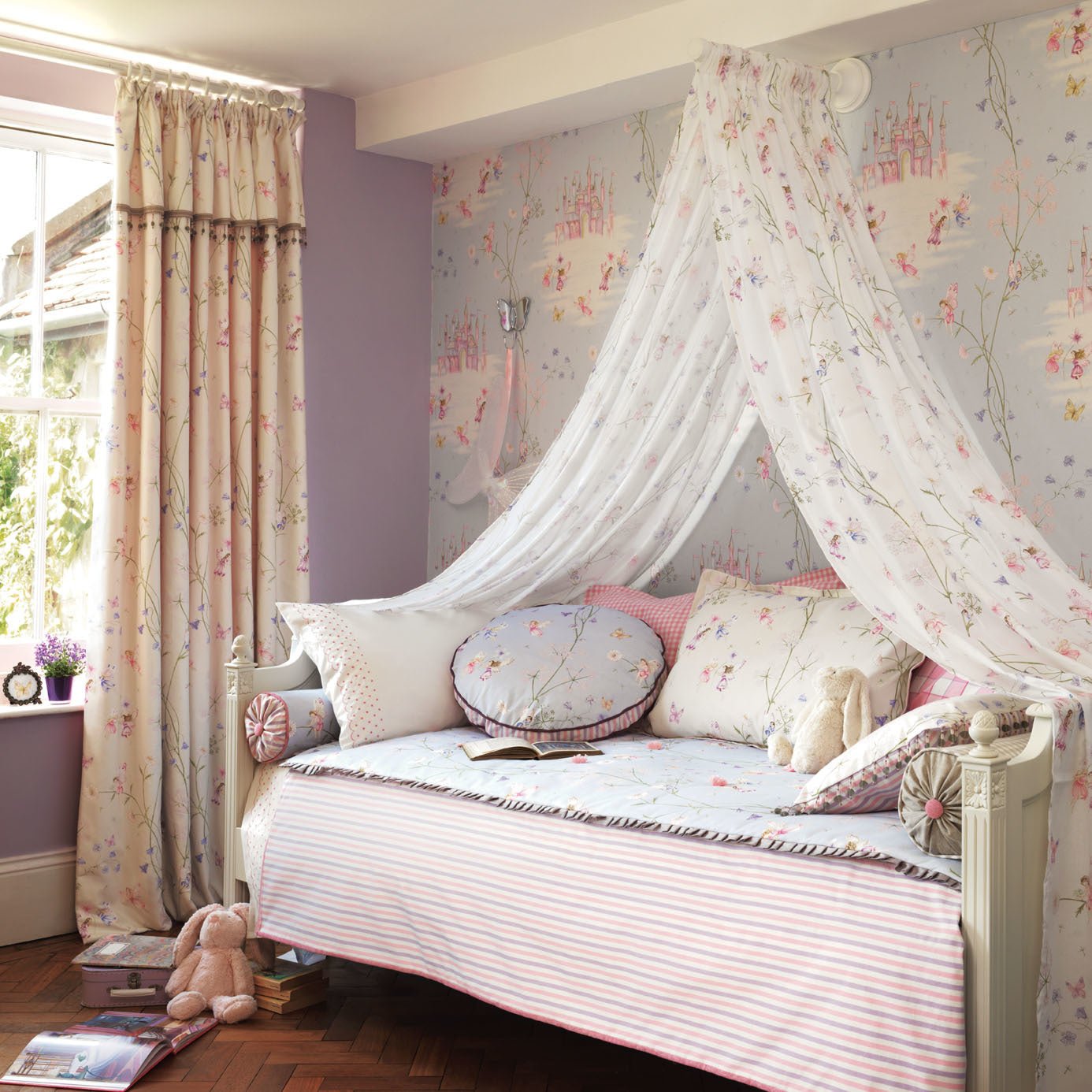 Fairy Castle Wallpaper - Blue - Sanderson - DLIT214045 - Morris Wallpaper