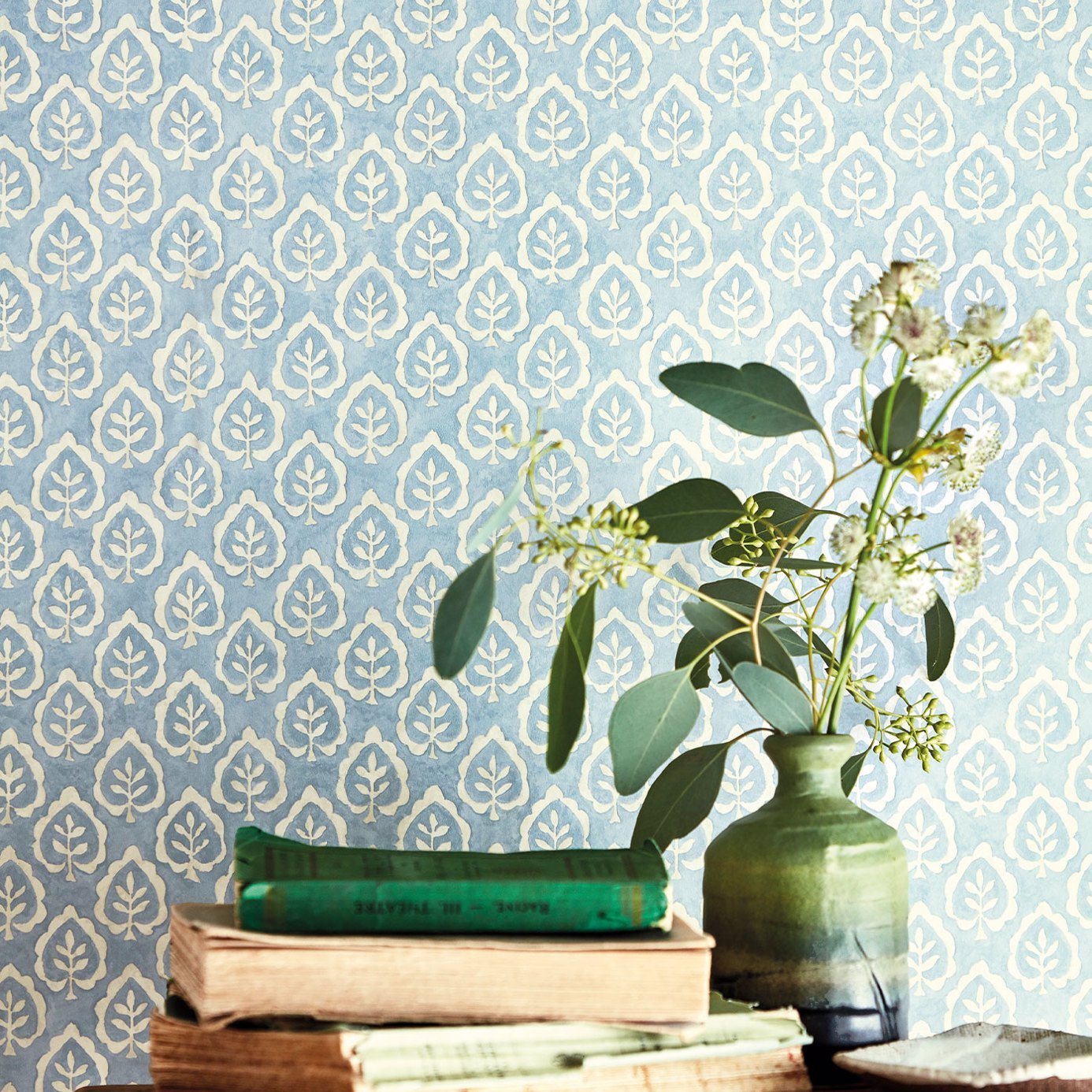 Fencott Wallpaper - Blue - Sanderson - DLMW216898 - Morris Wallpaper