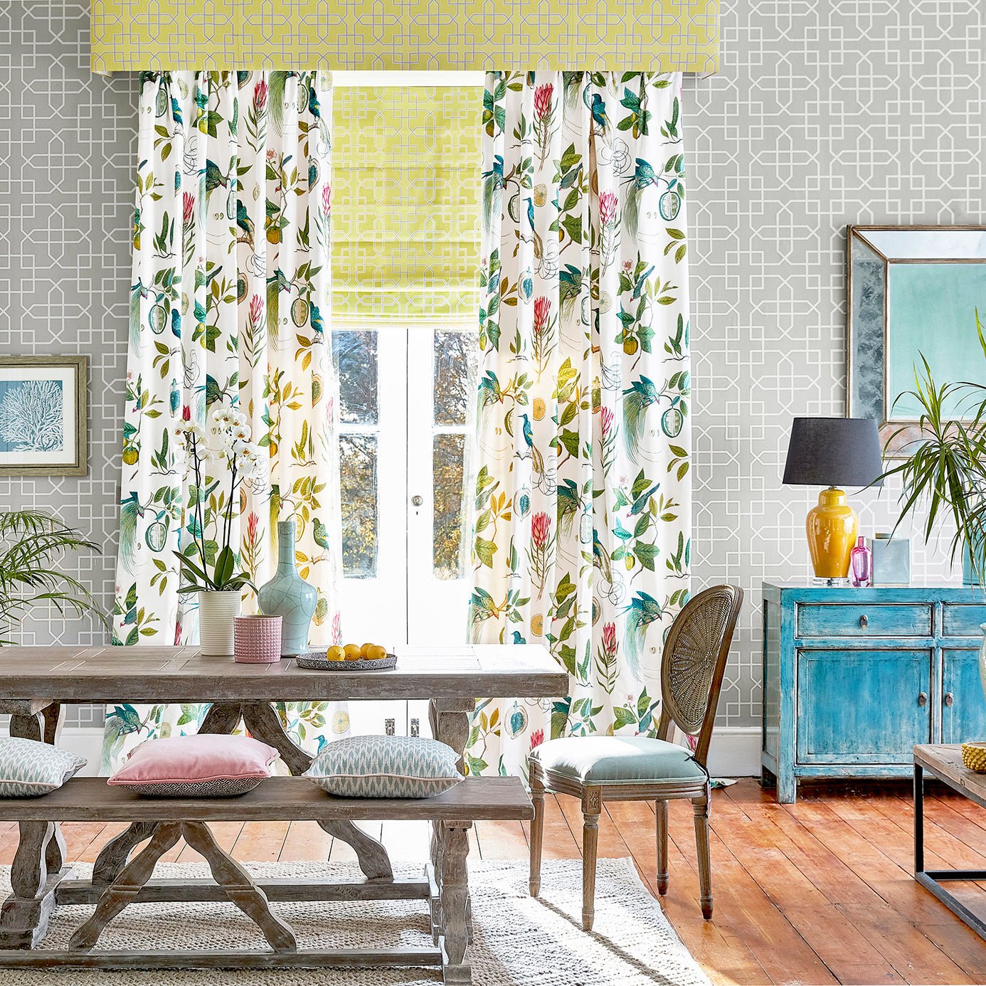 Hampton Trellis Wallpaper - Grey - Sanderson - DGLW216661 - Morris Wallpaper