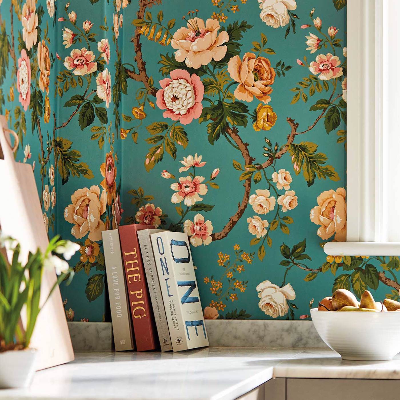 Hykenham Wallpaper - French Rose - Sanderson - DOSW217040 - Morris Wallpaper
