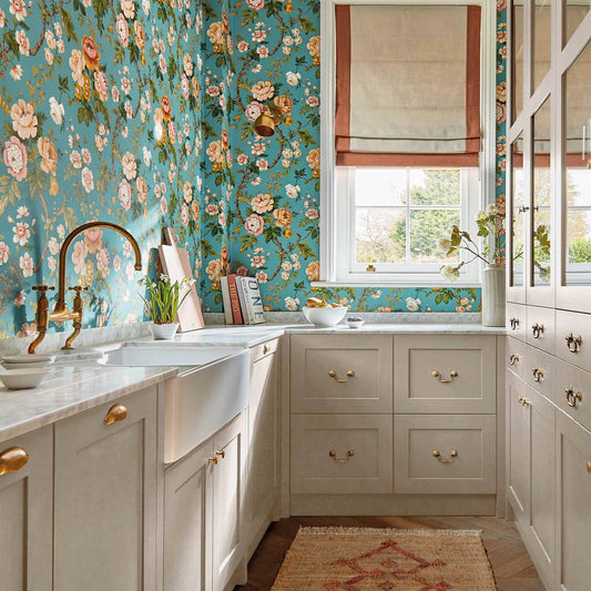 Hykenham Wallpaper - French Rose - Sanderson - DOSW217040 - Morris Wallpaper