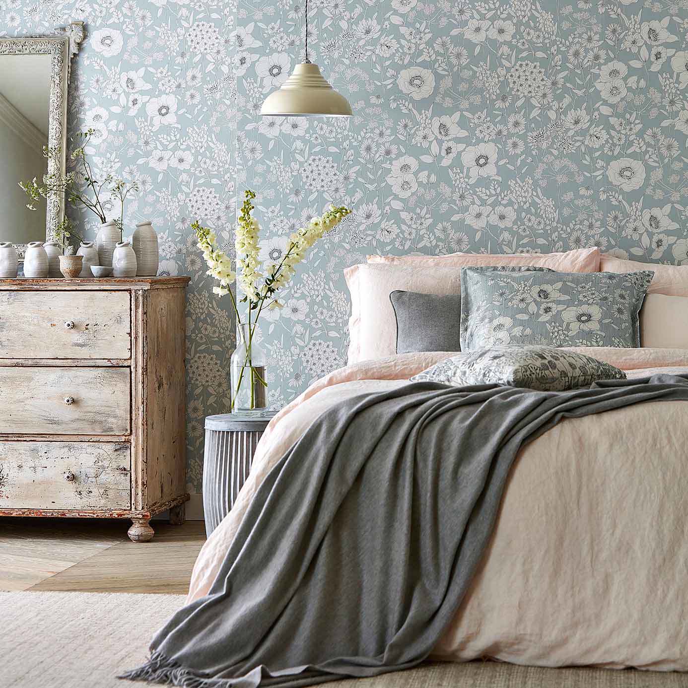 Maelee Wallpaper - Linen - Sanderson - DHPO216349 - Morris Wallpaper