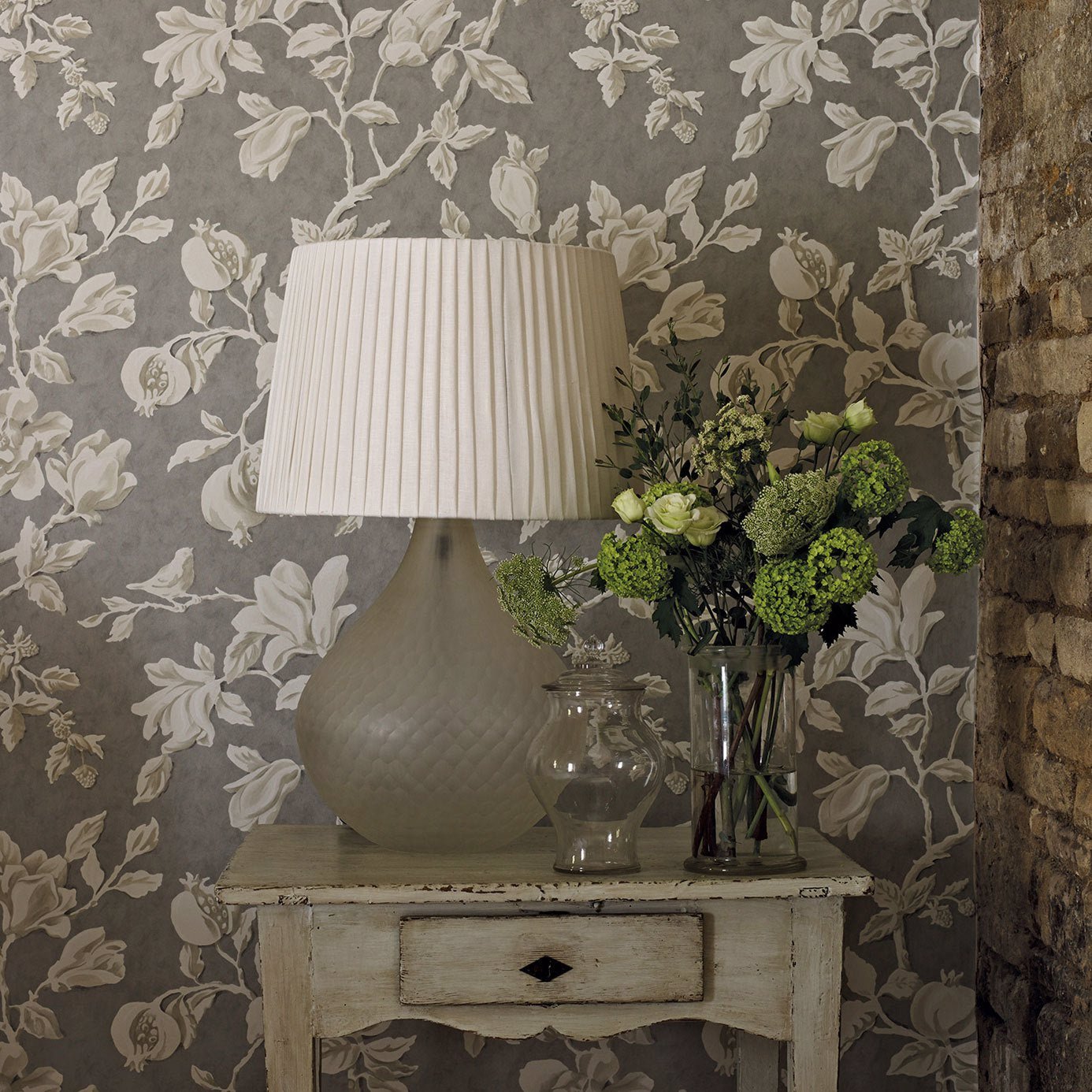 Magnolia & Pomegranate Wallpaper - Silver/Linen - Sanderson - DWOW215722 - Morris Wallpaper