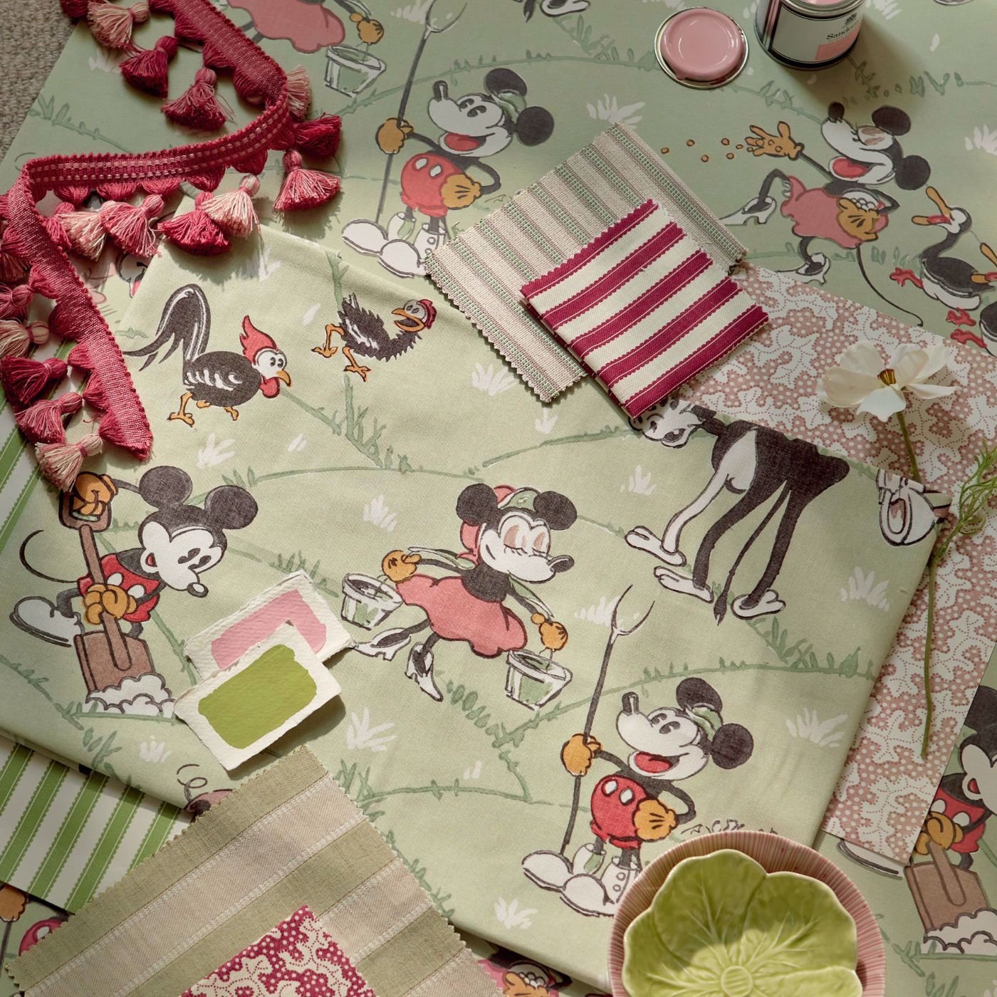 Mickey At The Farm Wallpaper - Butterscotch - Sanderson - DDIW217267 - Morris Wallpaper