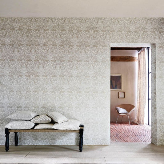 Pure Brer Rabbit Wallpaper - White Clover - Morris & Co - 216534