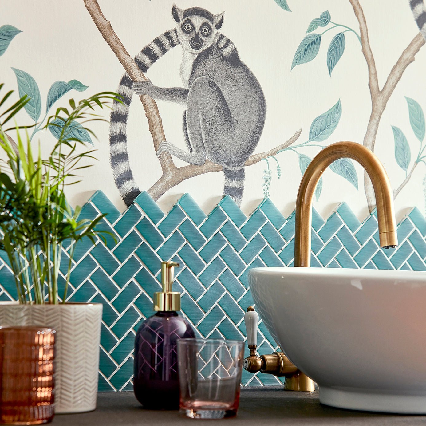 Ringtailed Lemur Wallpaper - Stone/Eucalyptus - Sanderson - DGLW216665 - Morris Wallpaper