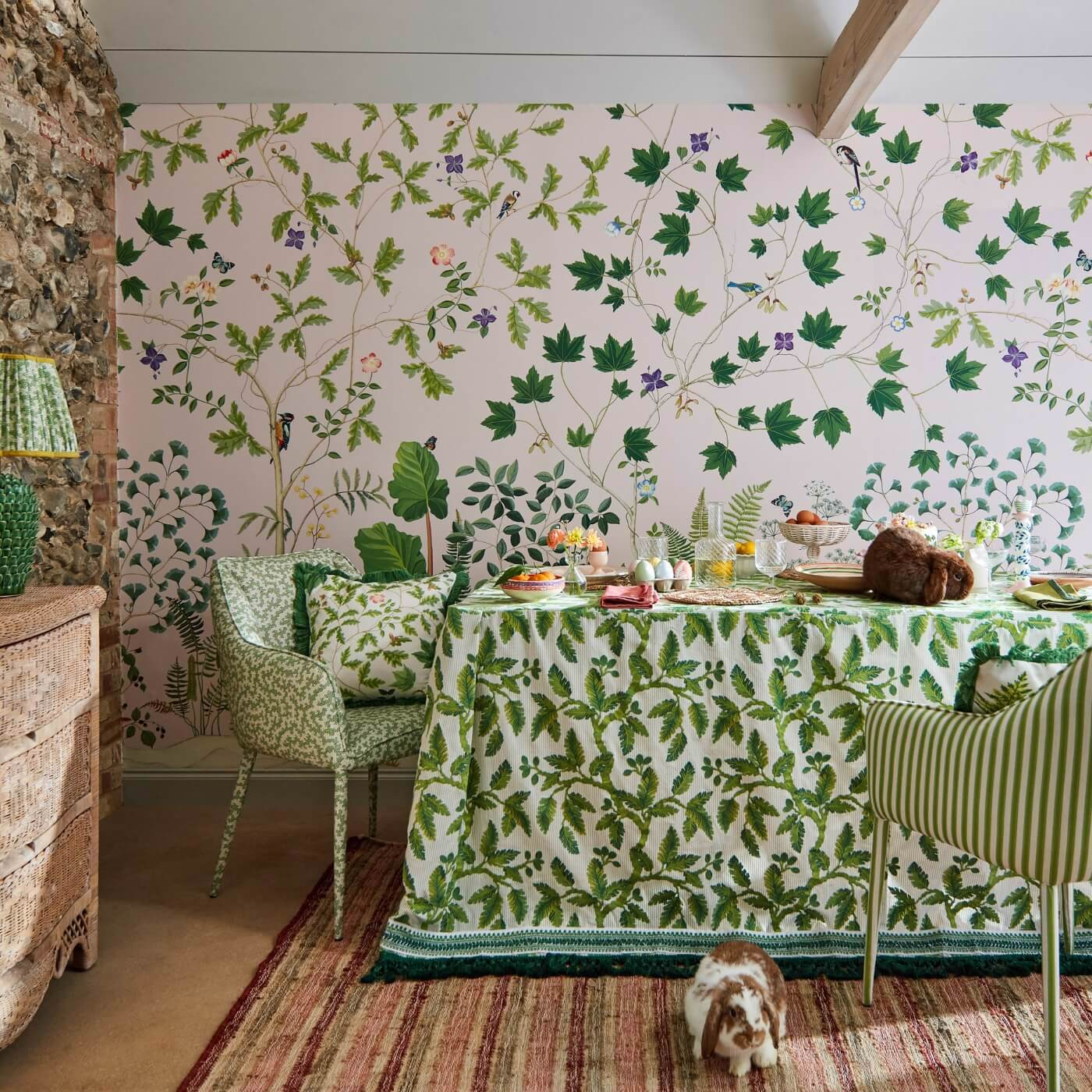 Sycamore and Oak Wallpaper - Wild Rose - Sanderson - DABW217213 - Morris Wallpaper