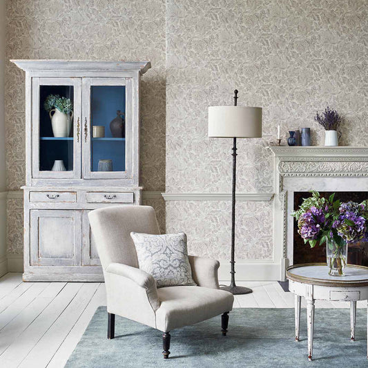 Thackeray Wallpaper - Ivory - Sanderson - DDAM216415 - Morris Wallpaper
