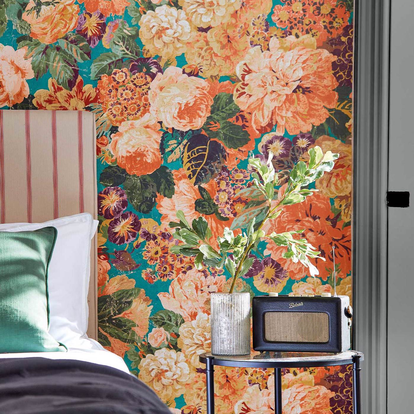 Very Rose And Peony Wallpaper - Multi - Sanderson - DOSW217026 - Morris Wallpaper